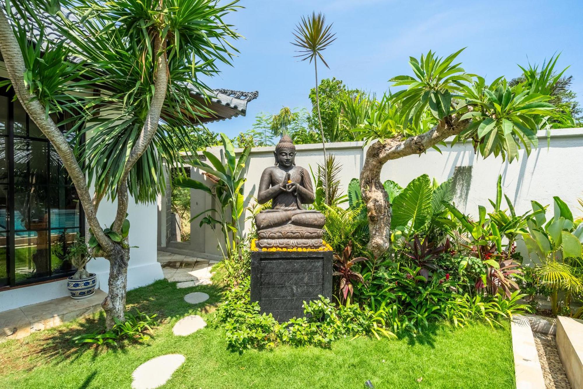 Tranquility Manor Bali Villa Sanur  Exterior photo